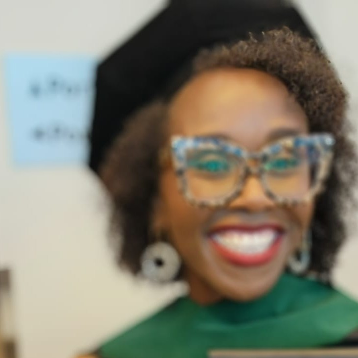 Dr Cintara Bradley